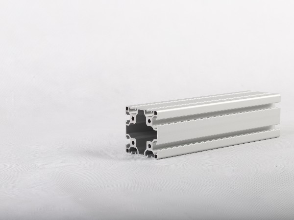 工業(yè)鋁型材廠家，是這樣加工出8080鋁型材的